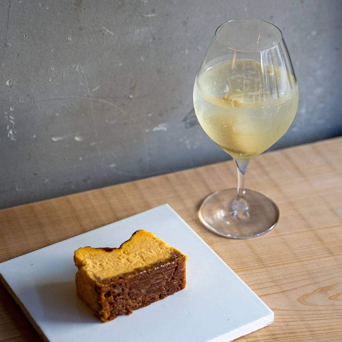 ARCHI coffee and wine
