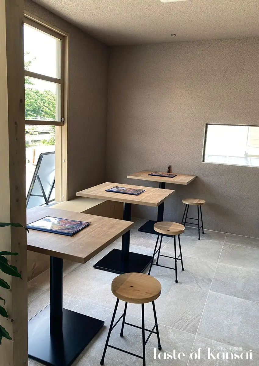Cafe & Bar Chill’s Kyoto (7)