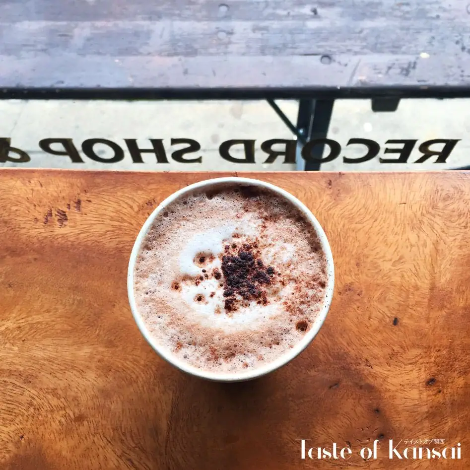 Davada Coffee & Records (4)