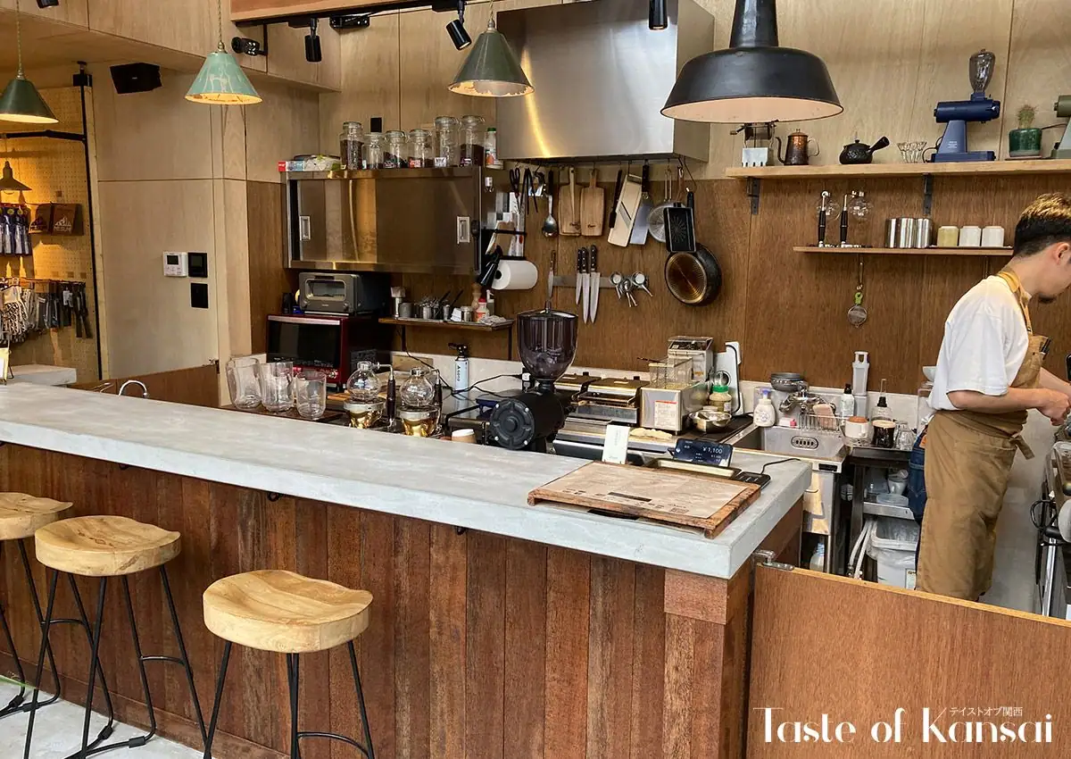 Doors Coffee Roastery (20)