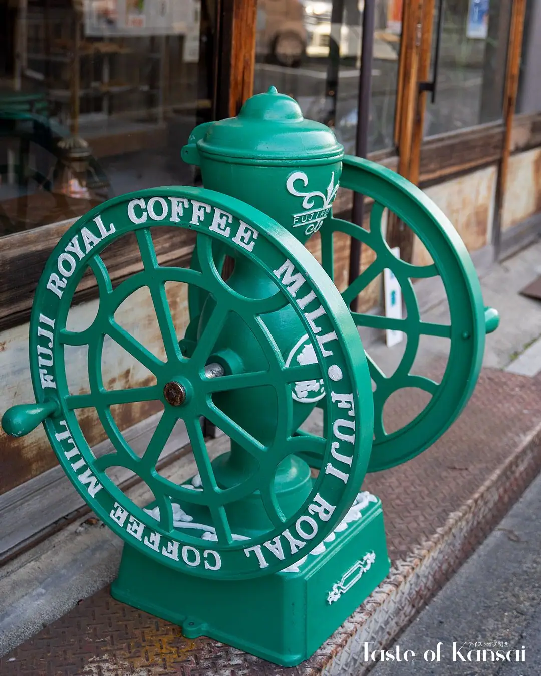 Necktie Coffee (4)