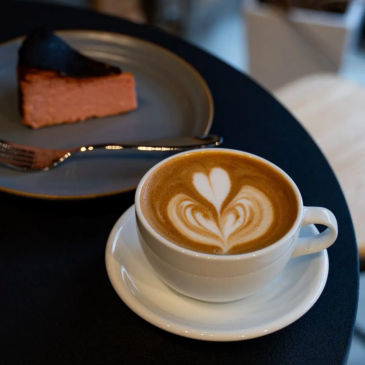 Root2 Coffee Tofukuji (17)