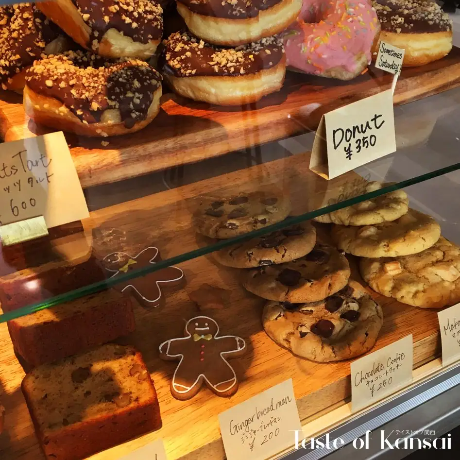 SCHOOL BUS COFFEE STOP Kitahama (6)