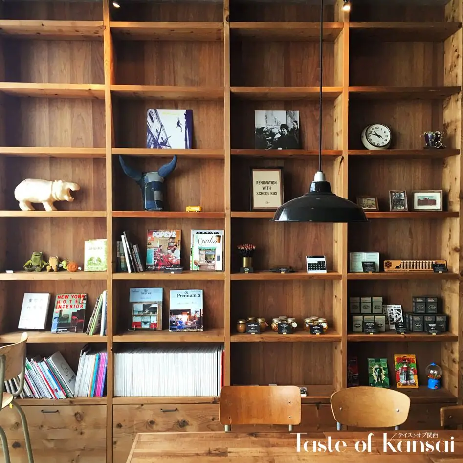 SCHOOL BUS COFFEE STOP Kitahama (3)