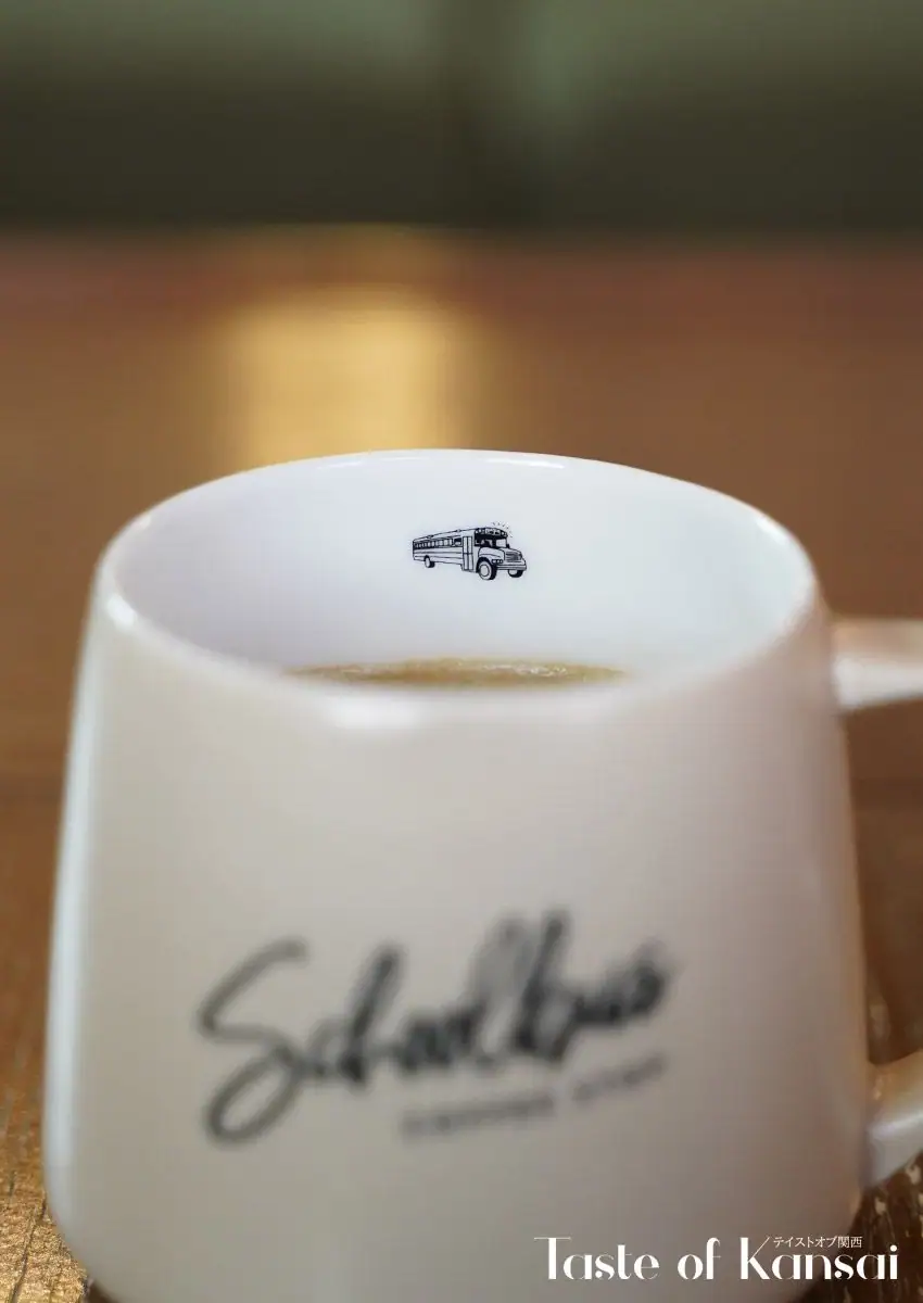 SCHOOL BUS COFFEE STOP MOTOMACHI (2)