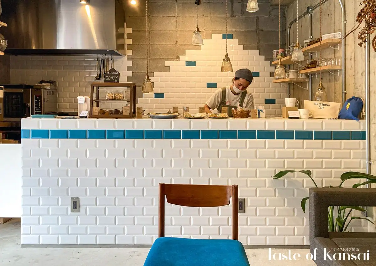 Sheltering Cafe (8)