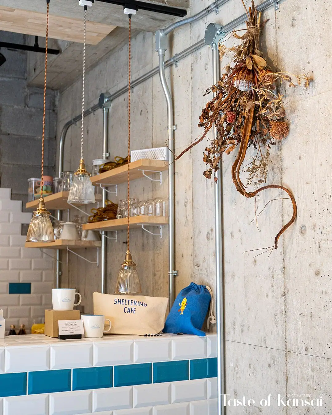 Sheltering Cafe (6)