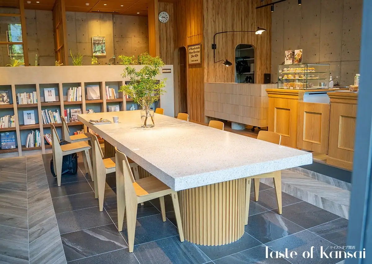 Standard Cafe & Gallery (3)