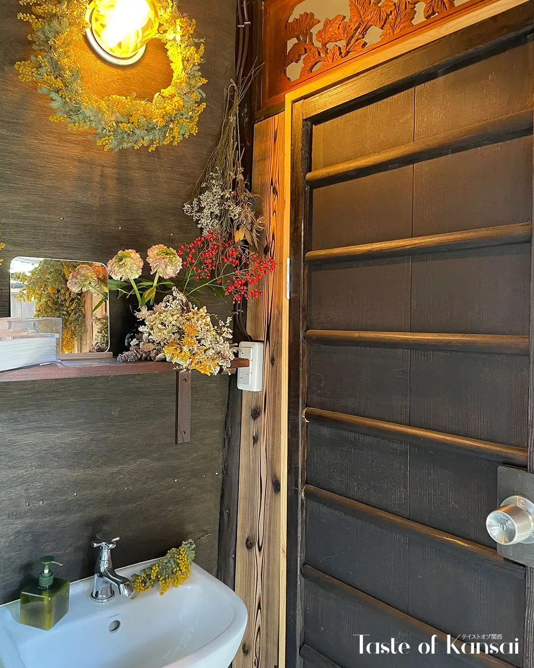 Tile’s coffee & sweets (5)